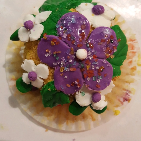 Meet your Posher, Michelle - Picture 1 of 1